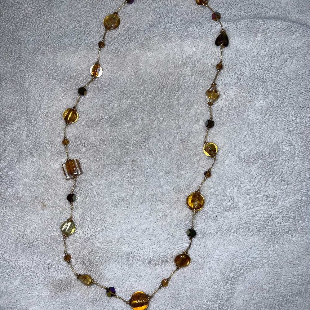 Elegant Gold and Brown Necklace